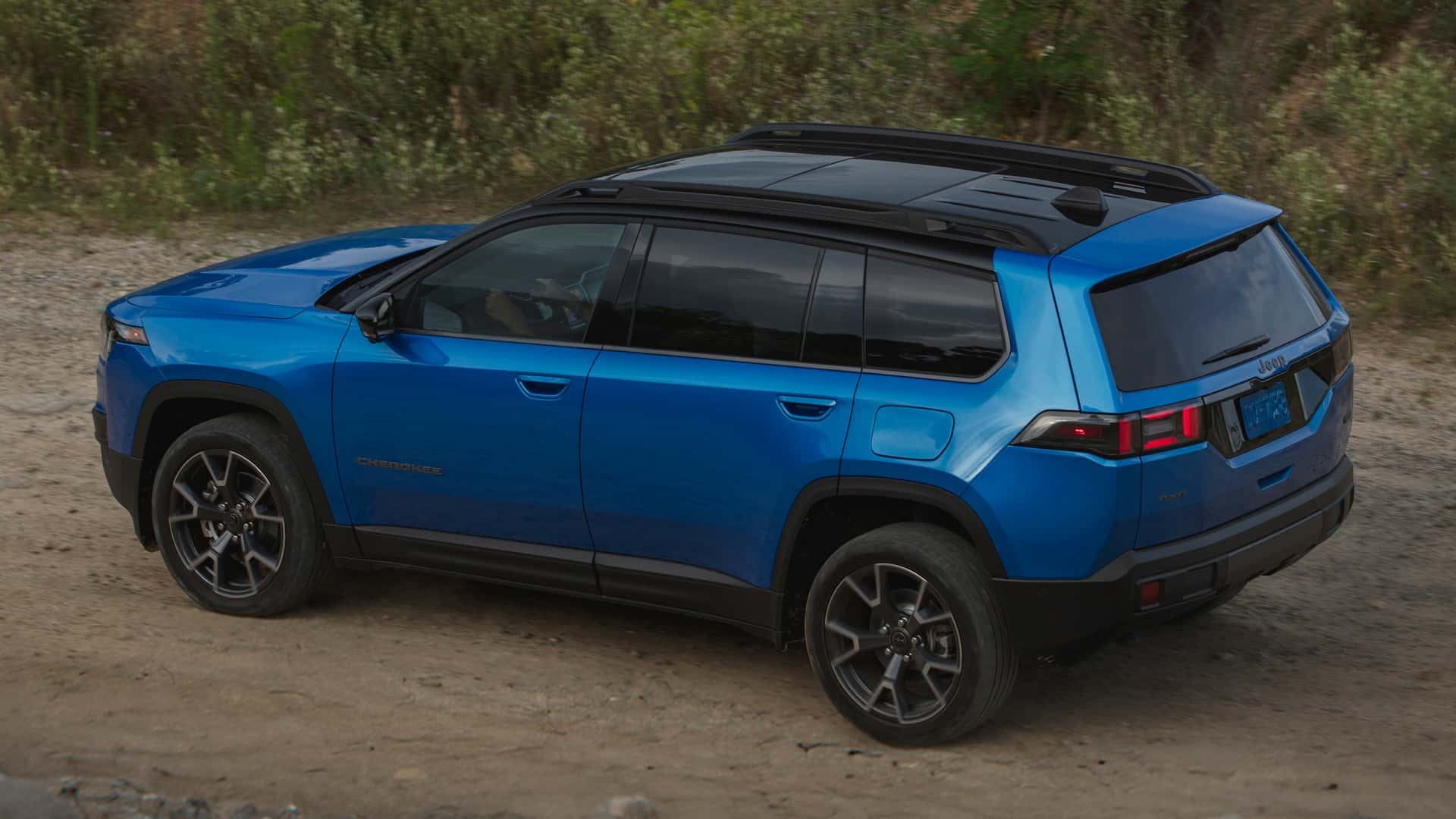 Nuevo Jeep Cherokee 2026, vista trasera Nuevo Jeep Cherokee 2026, vista trasera