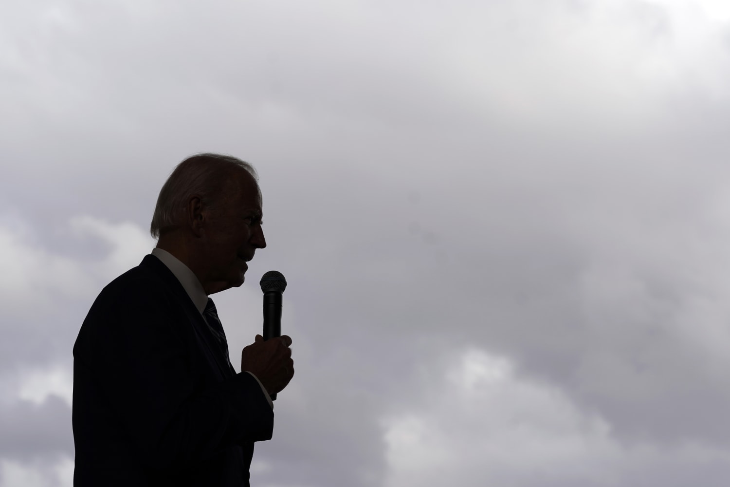 Una falsa robocall en nombre de Biden instándole a no votar a los demócratas en las elecciones estadounidenses resultó ser un dipfake