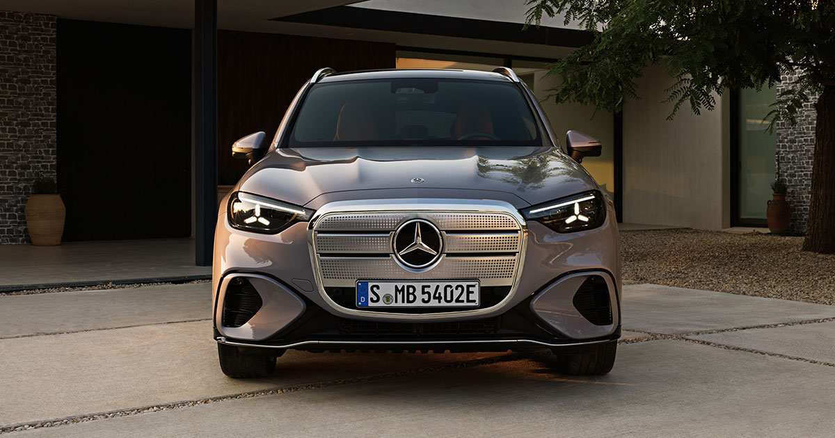 Vista frontal del Mercedes-Benz GLC EQ Technology