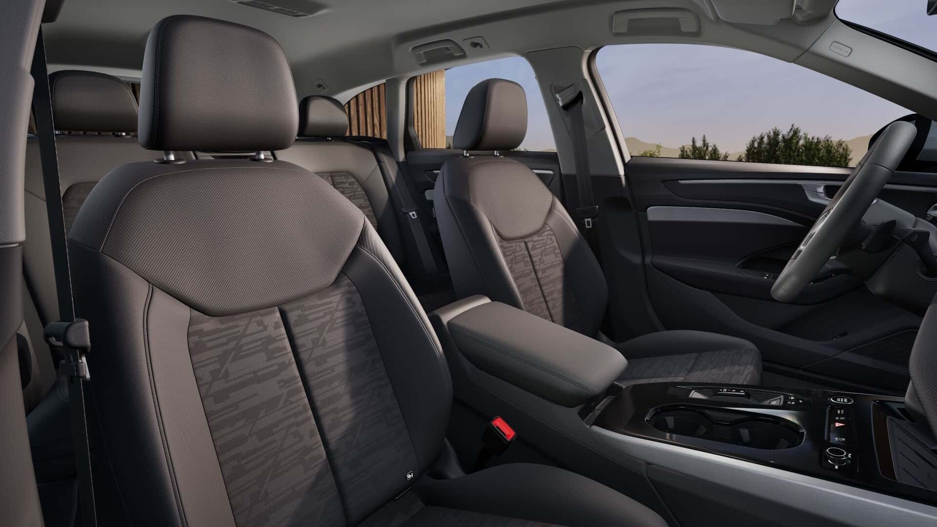 Diseño interior del Audi A6 Avant en la configuración base