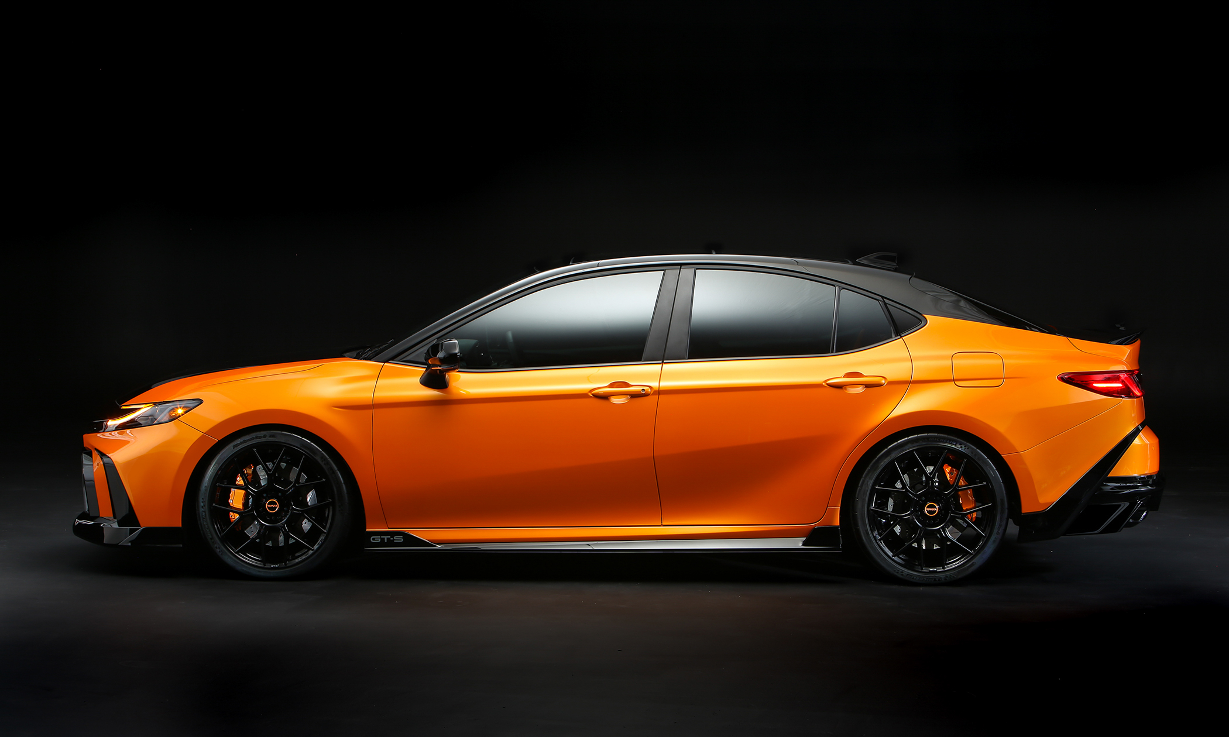 Concept car Toyota Camry GT-S vista lateral Concept car Toyota Camry GT-S vista lateral