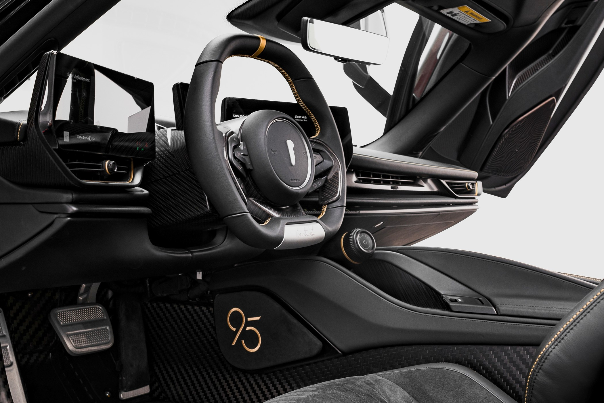 Interior exclusivo del Battista Novantacinque Interior exclusivo del Battista Novantacinque