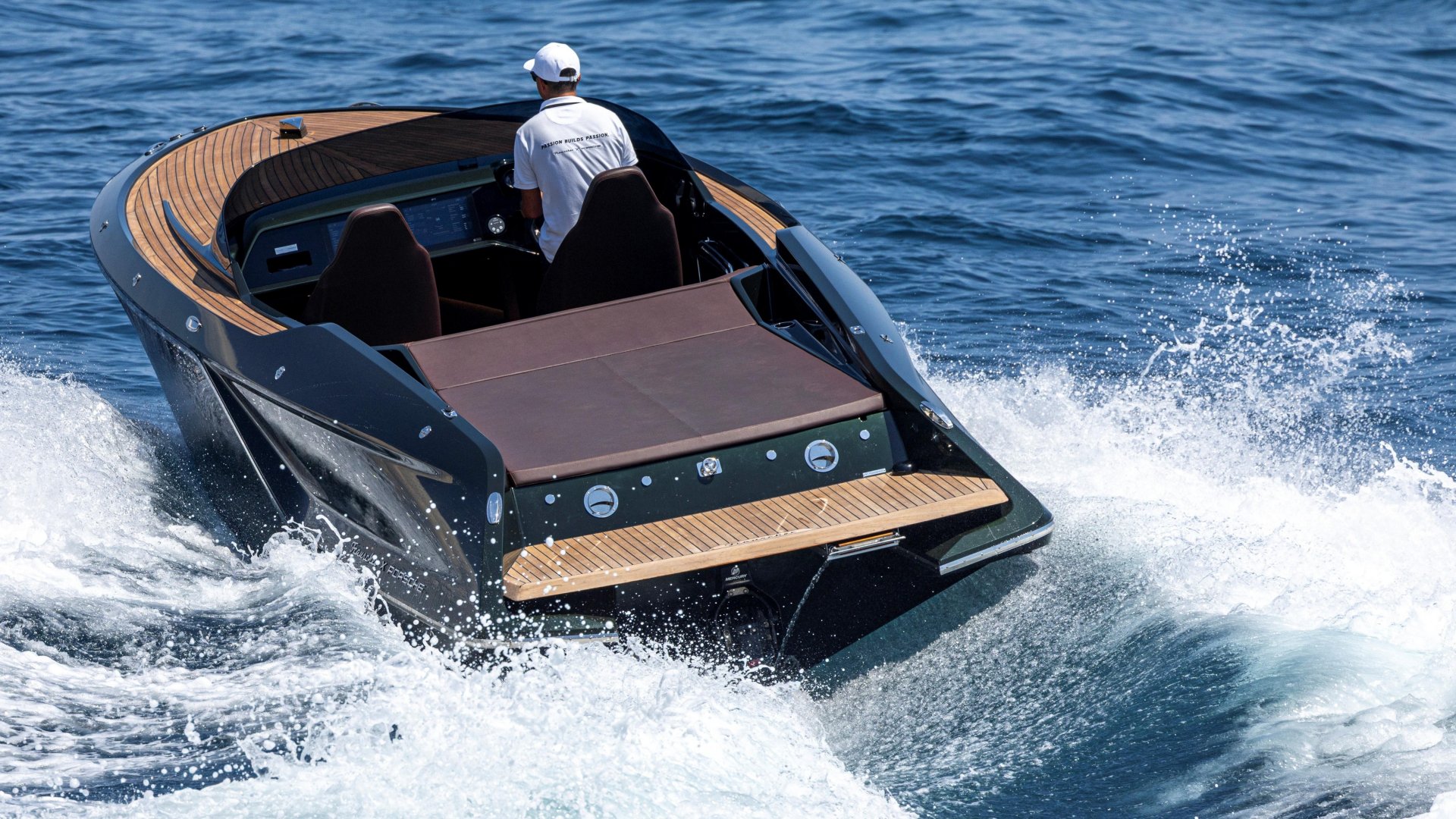 Diseño del barco Frauscher x Porsche 850 Fantom