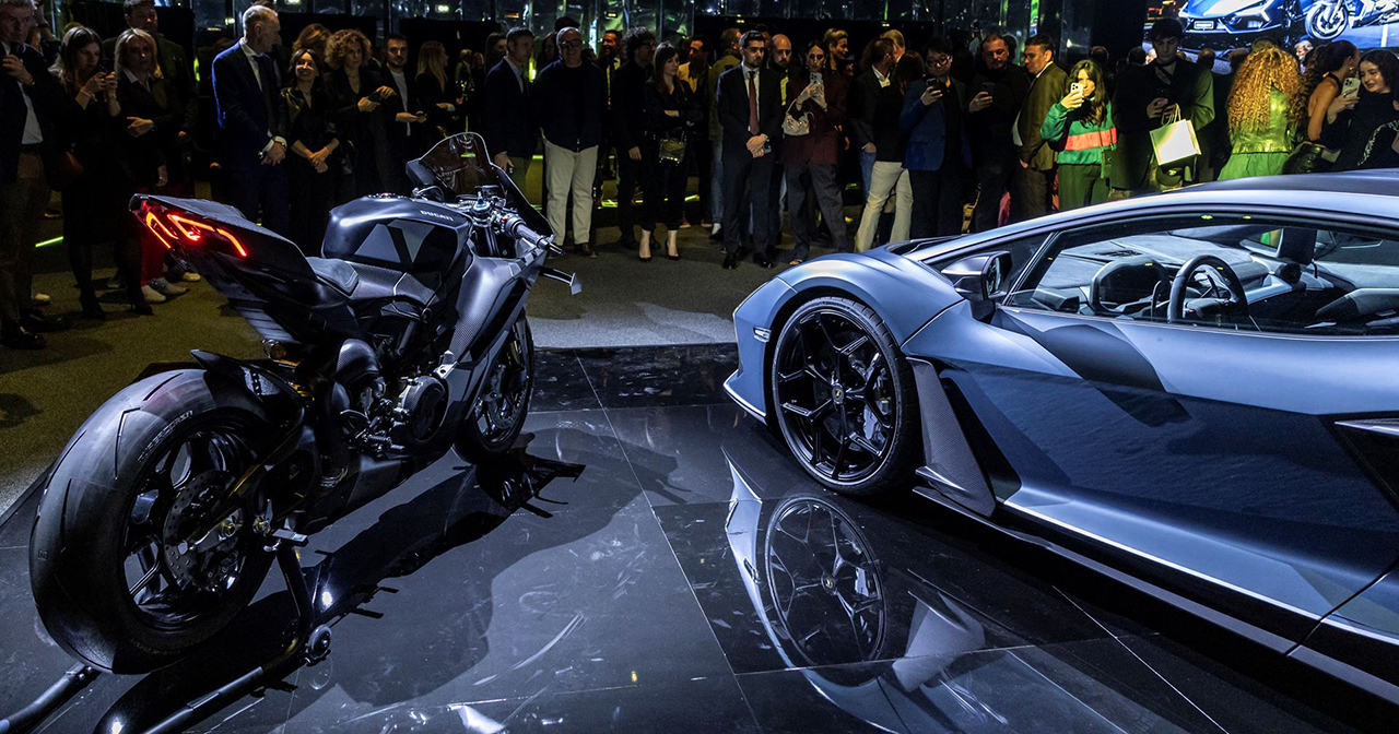 Un proyecto conjunto entre Ducati y Lamborghini. Un proyecto conjunto entre Ducati y Lamborghini.