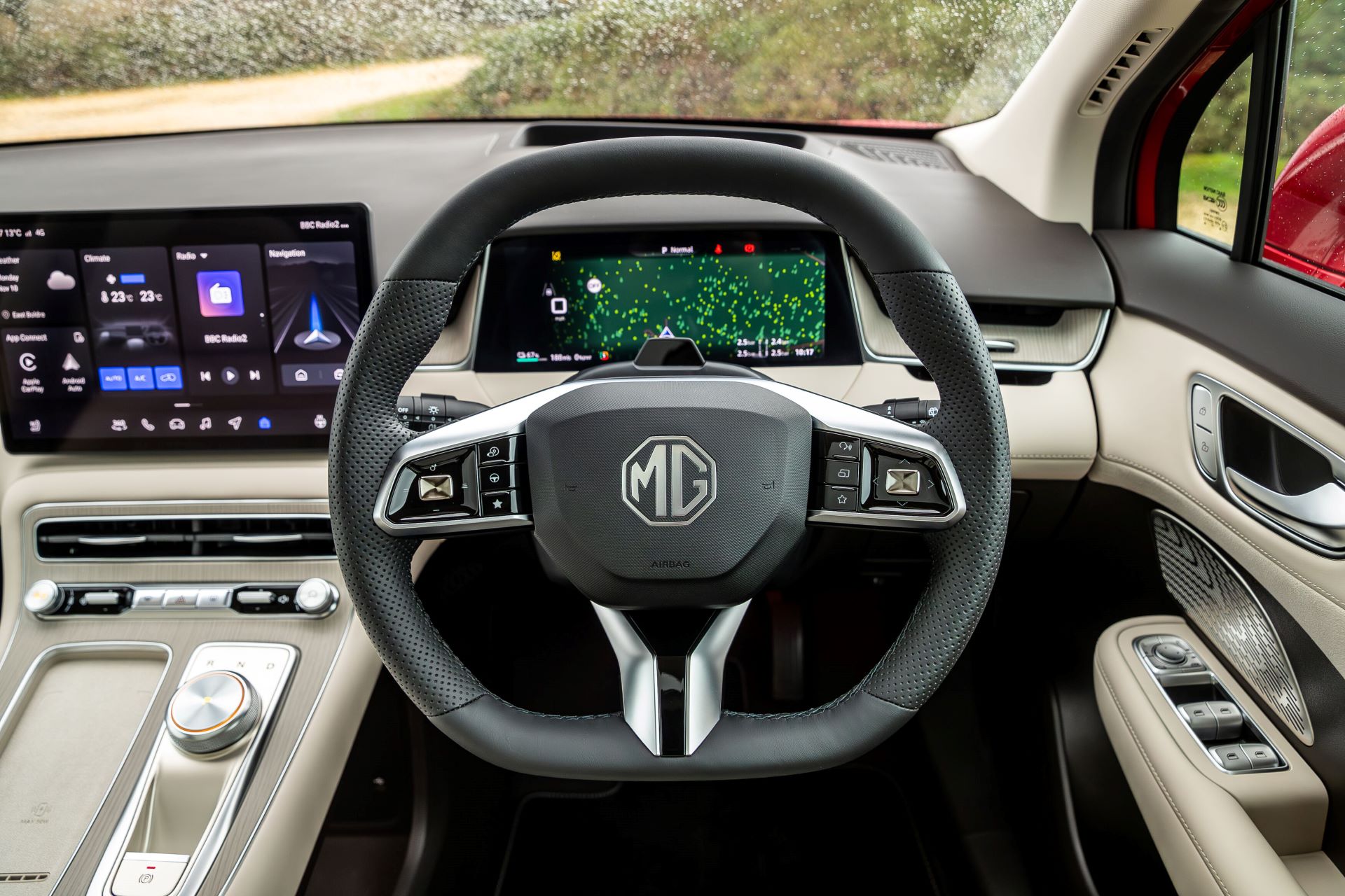 Vista trasera del MG S6 EV