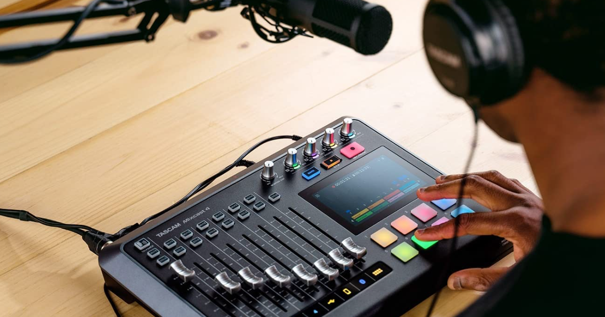 mejor mezclador para podcasting 2025