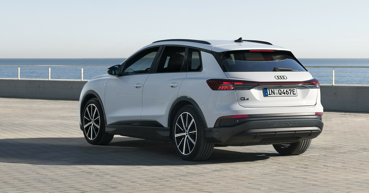 Audi Q4 40 e-tron en movimiento Audi Q4 40 e-tron en movimiento