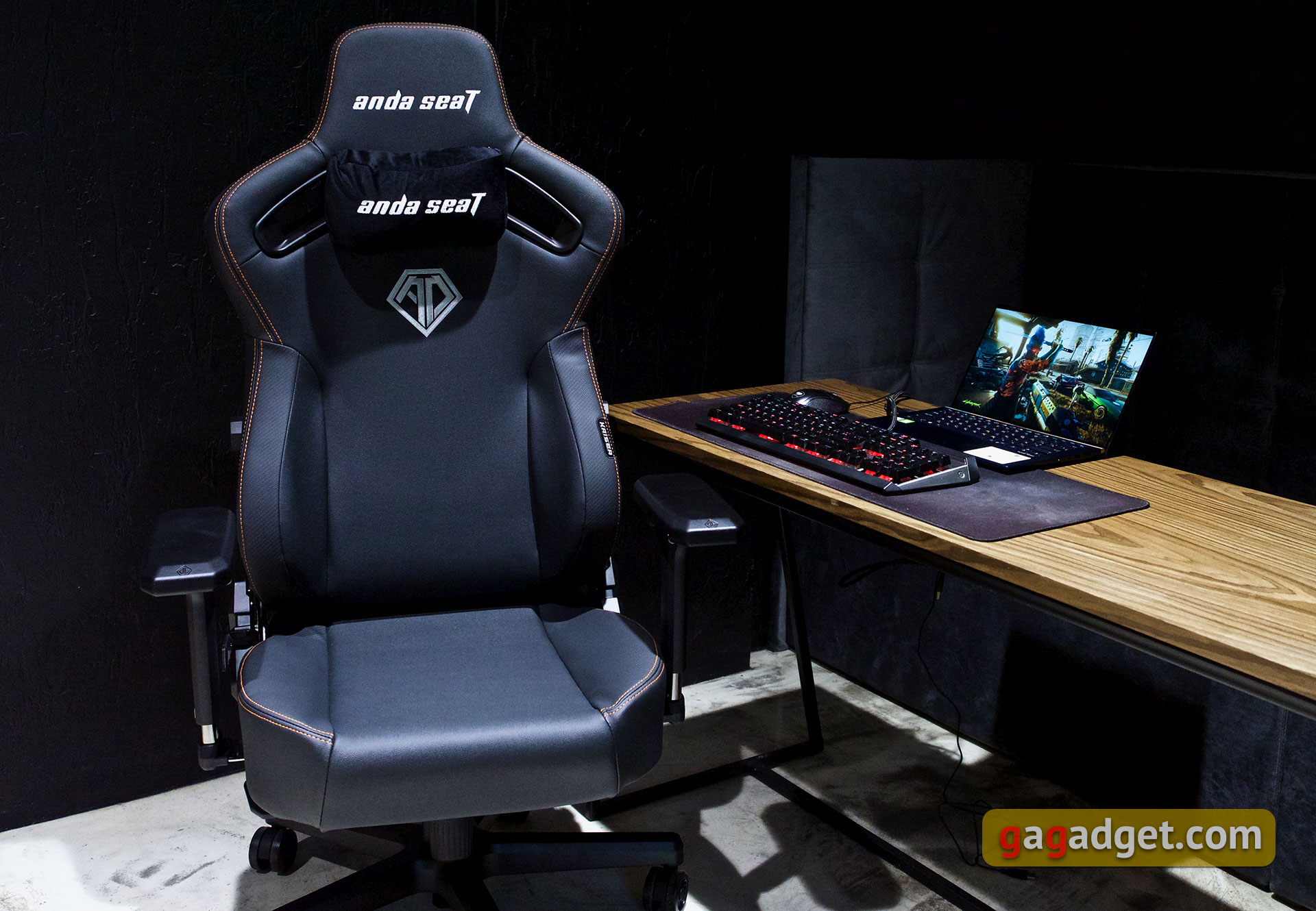 Trono para jugar: una revisión del Anda Seat Kaiser 3 XL-4