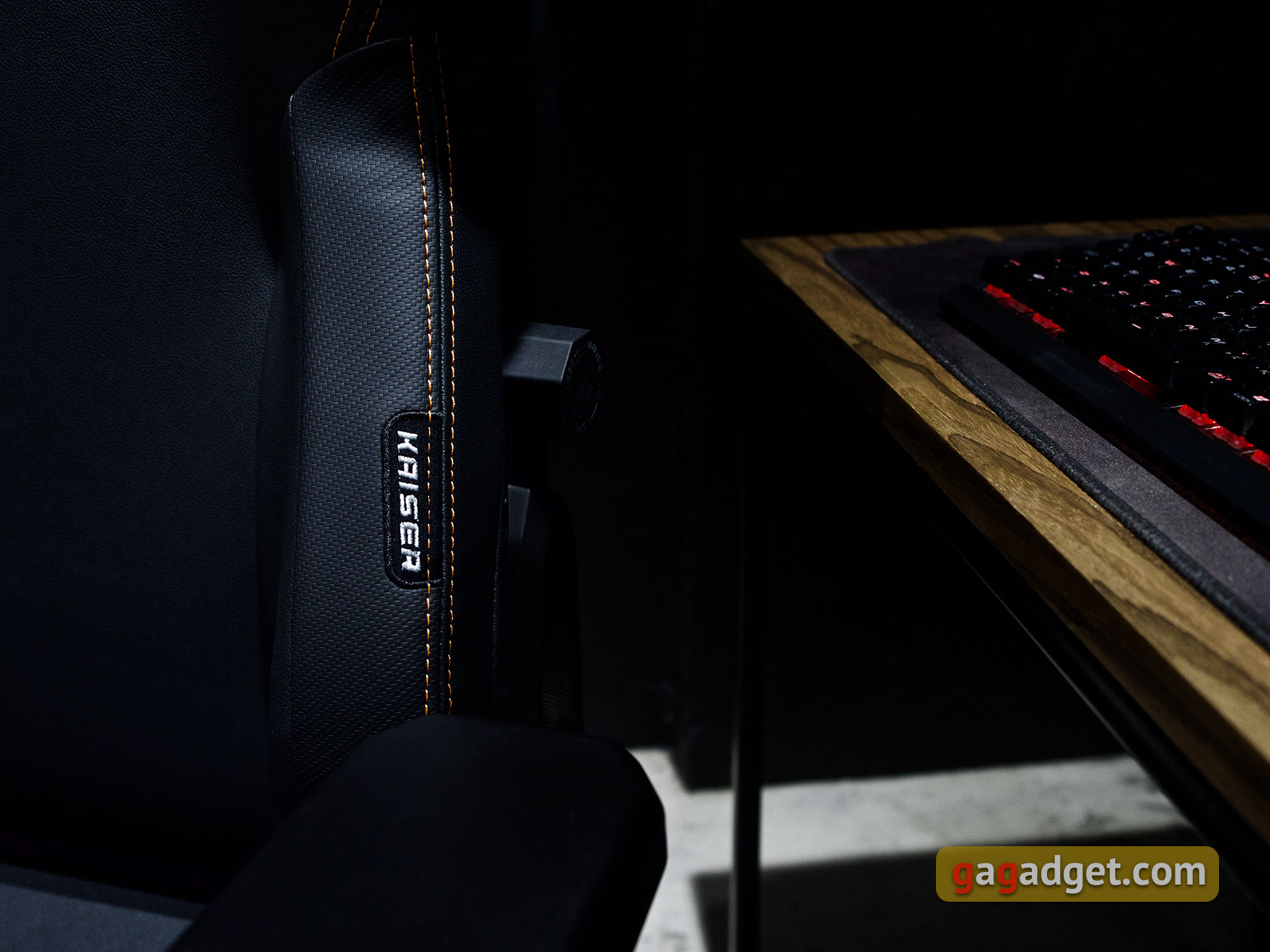 Trono para jugar: una revisión del Anda Seat Kaiser 3 XL-6