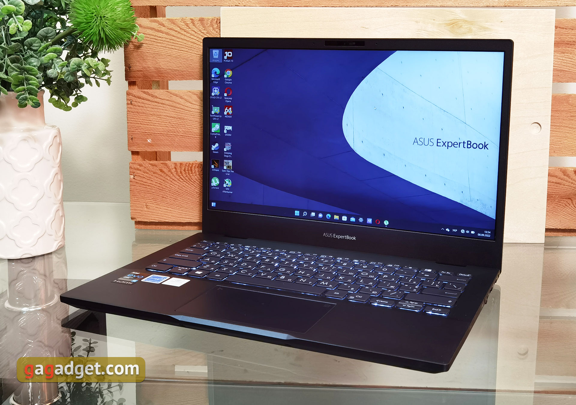 Análisis del ASUS ExpertBook B5: un portátil de negocios fiable con una impresionante duración de la batería Análisis del ASUS ExpertBook B5: un portátil de negocios fiable con una impresionante duración de la batería