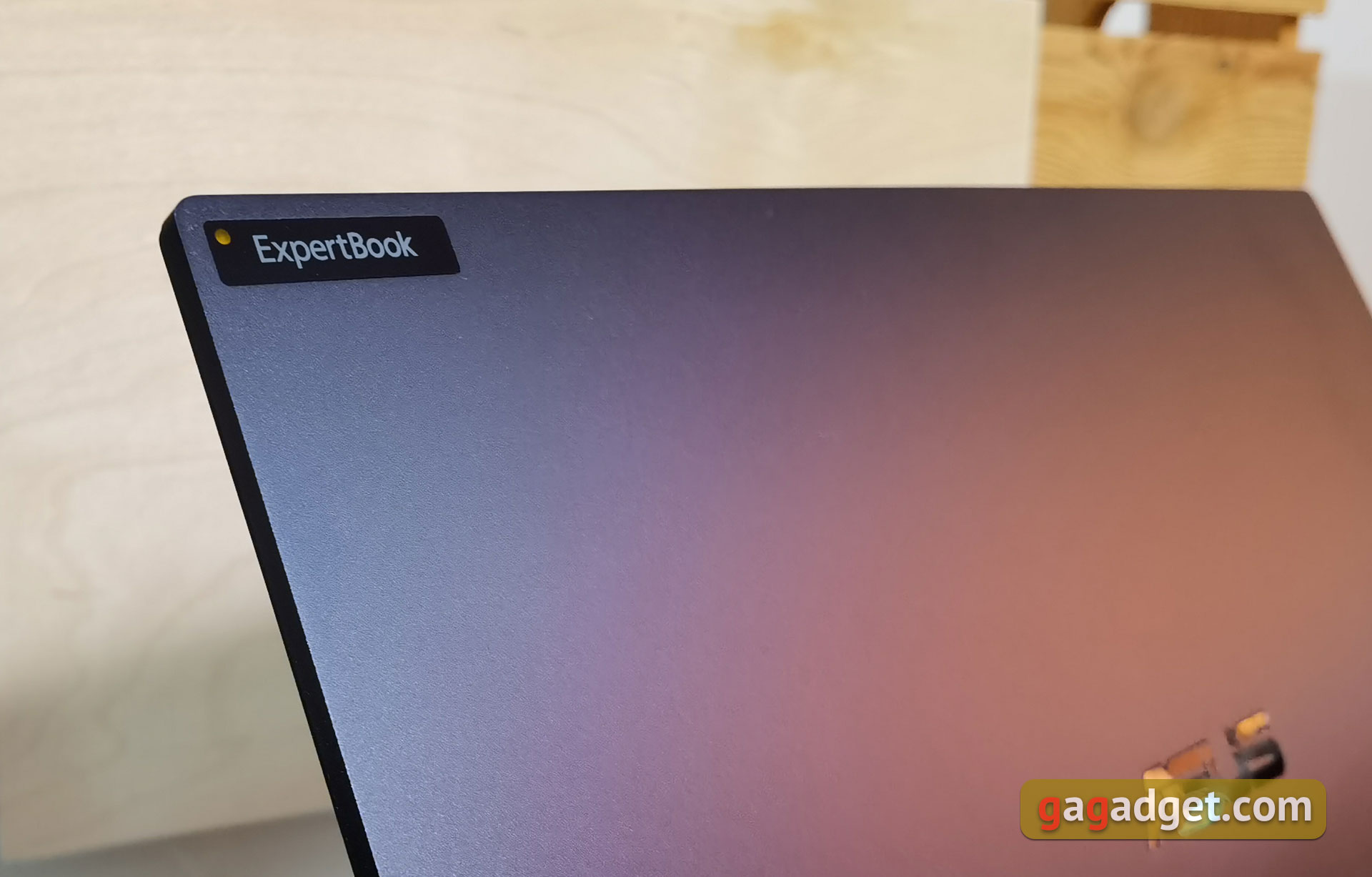 Análisis del ASUS ExpertBook B5: un portátil de negocios fiable con una impresionante duración de la batería-8 Análisis del ASUS ExpertBook B5: un portátil de negocios fiable con una impresionante duración de la batería-8
