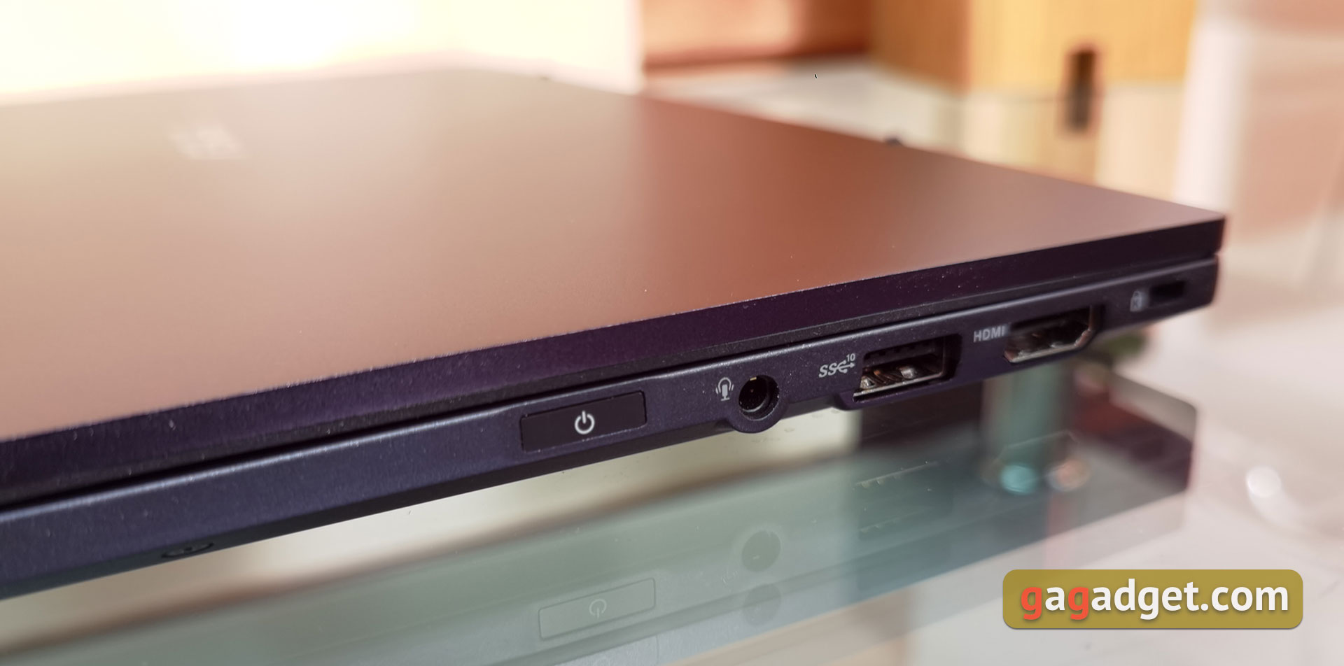 Análisis del ASUS ExpertBook B5: un portátil de negocios fiable con una impresionante duración de la batería-12 Análisis del ASUS ExpertBook B5: un portátil de negocios fiable con una impresionante duración de la batería-12