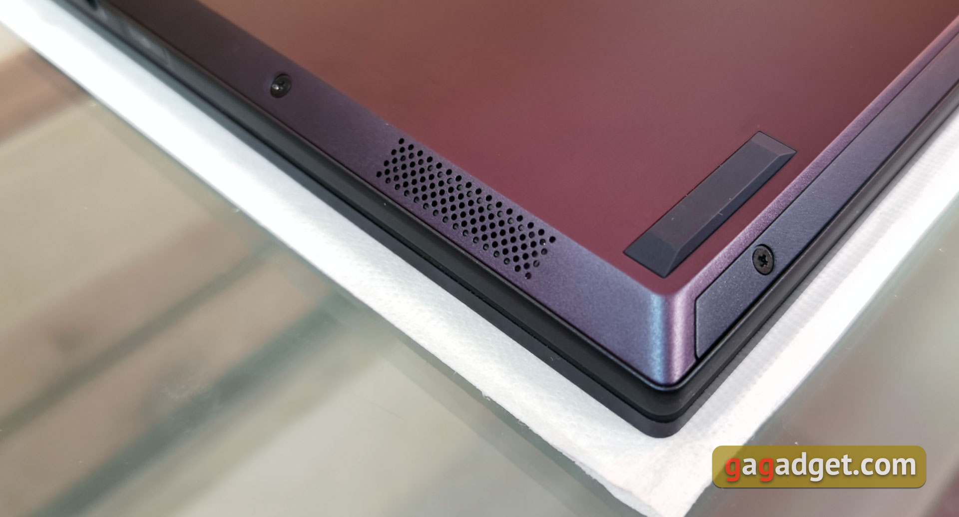 Análisis del ASUS ExpertBook B5: un portátil de negocios fiable con una impresionante duración de la batería-104 Análisis del ASUS ExpertBook B5: un portátil de negocios fiable con una impresionante duración de la batería-104