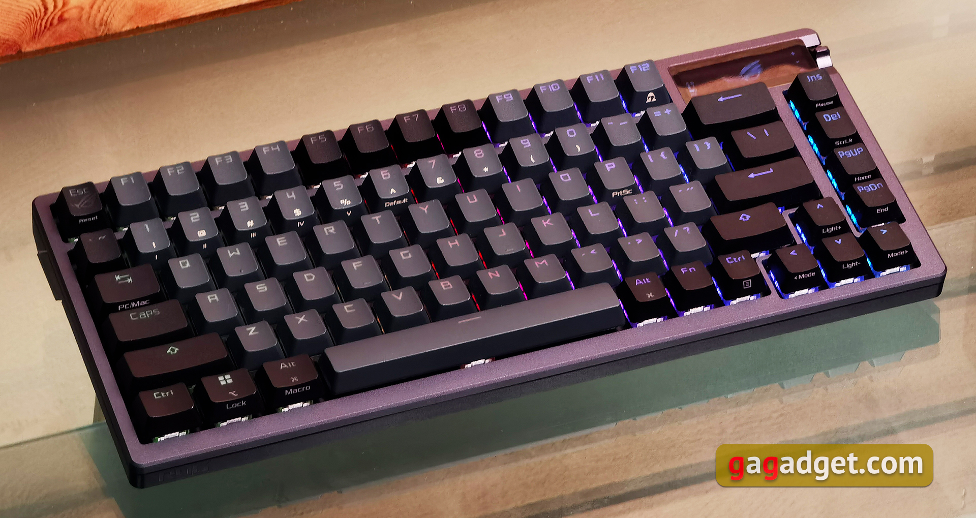 Análisis del ASUS ROG Azoth: un teclado mecánico sin concesiones para jugadores que no te esperarías-10 Análisis del ASUS ROG Azoth: un teclado mecánico sin concesiones para jugadores que no te esperarías-10