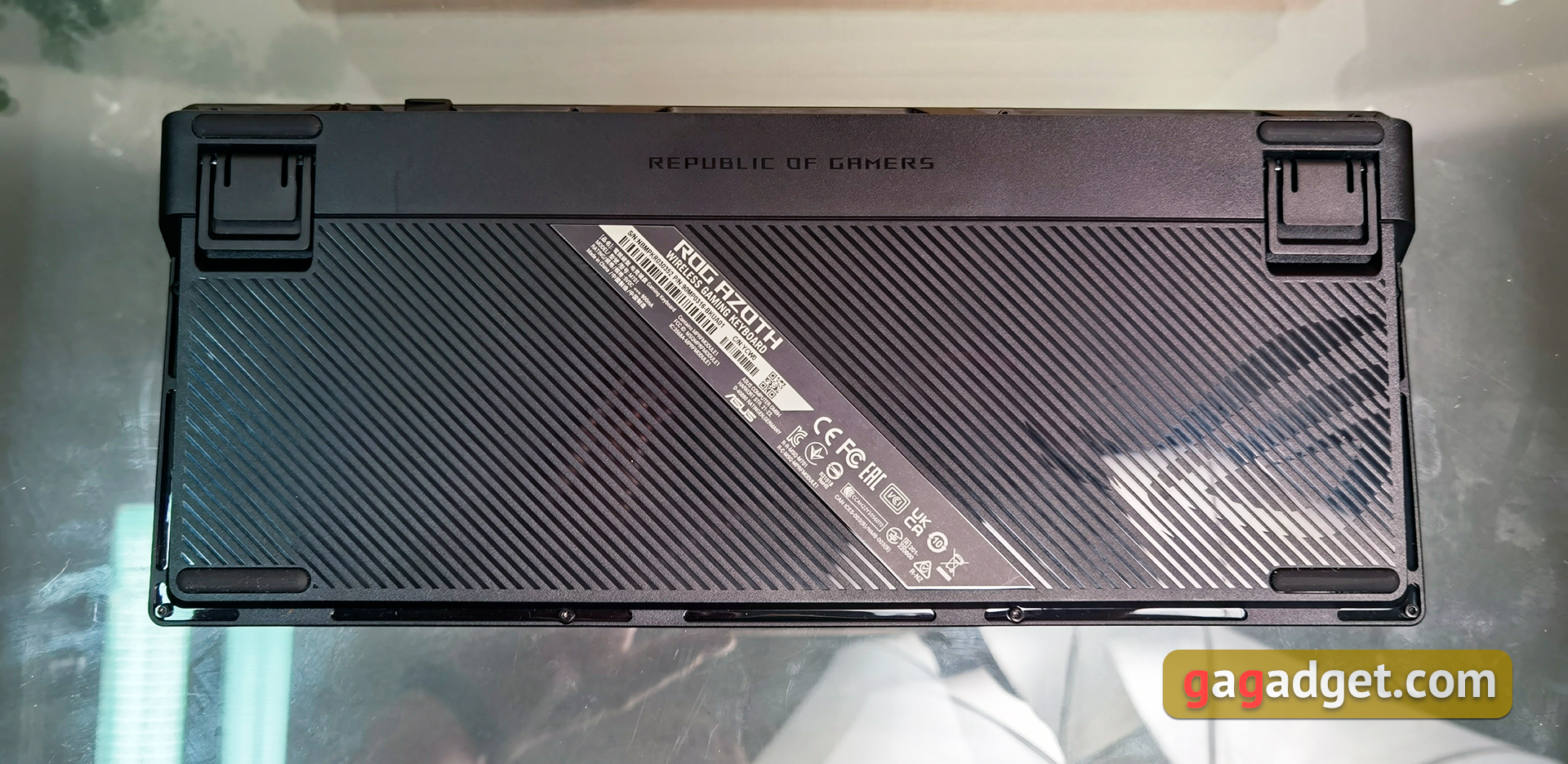 Análisis del ASUS ROG Azoth: un teclado mecánico sin concesiones para jugadores que no te esperarías-22 Análisis del ASUS ROG Azoth: un teclado mecánico sin concesiones para jugadores que no te esperarías-22