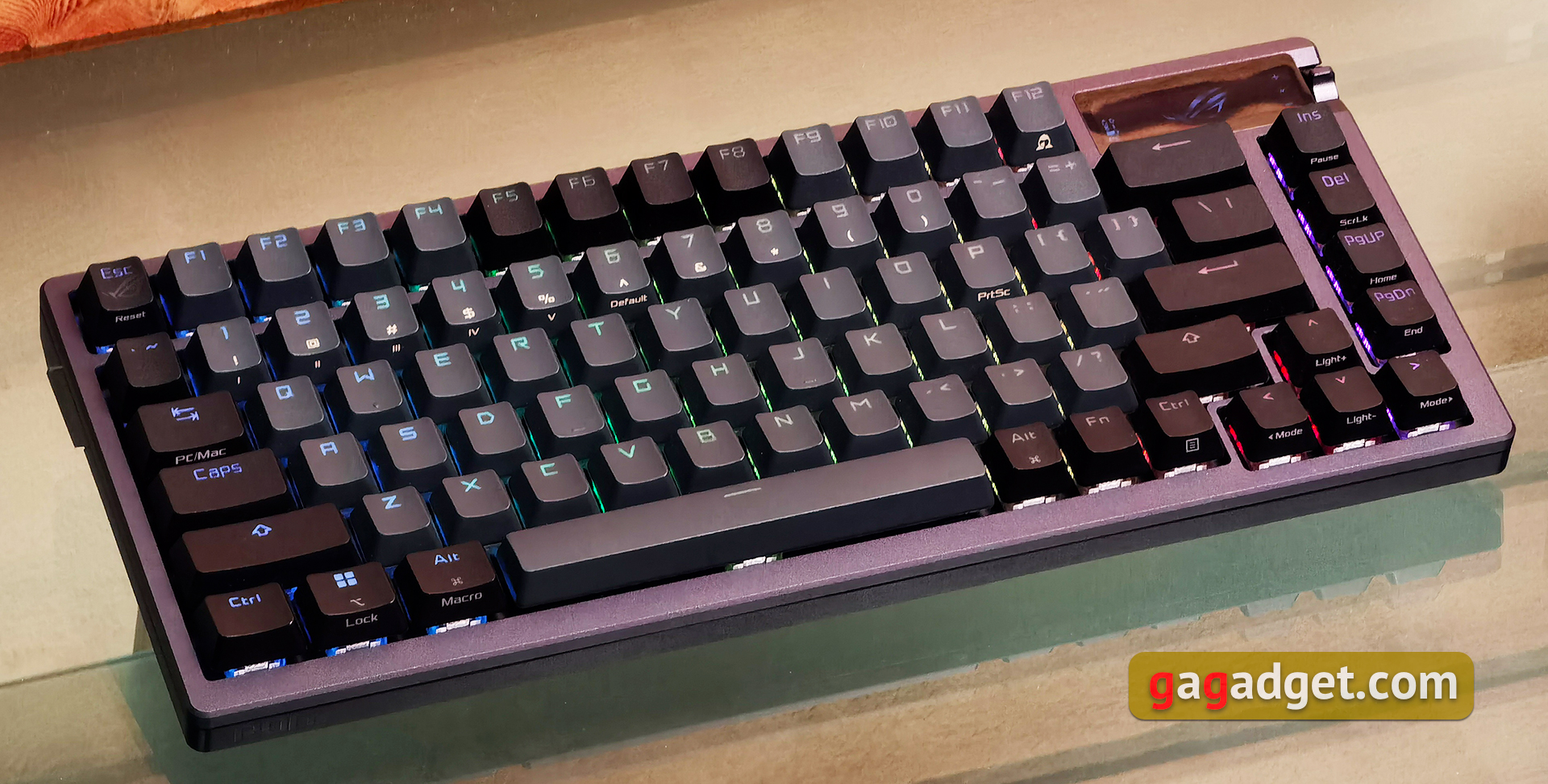 Análisis del ASUS ROG Azoth: un teclado mecánico sin concesiones para jugadores que no te esperarías-52 Análisis del ASUS ROG Azoth: un teclado mecánico sin concesiones para jugadores que no te esperarías-52