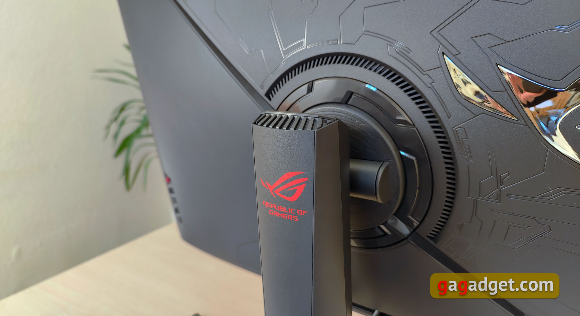 Revisión de ASUS ROG Swift PG32UQ: monitor de juegos 4K de punto cuántico-5 Revisión de ASUS ROG Swift PG32UQ: monitor de juegos 4K de punto cuántico-5
