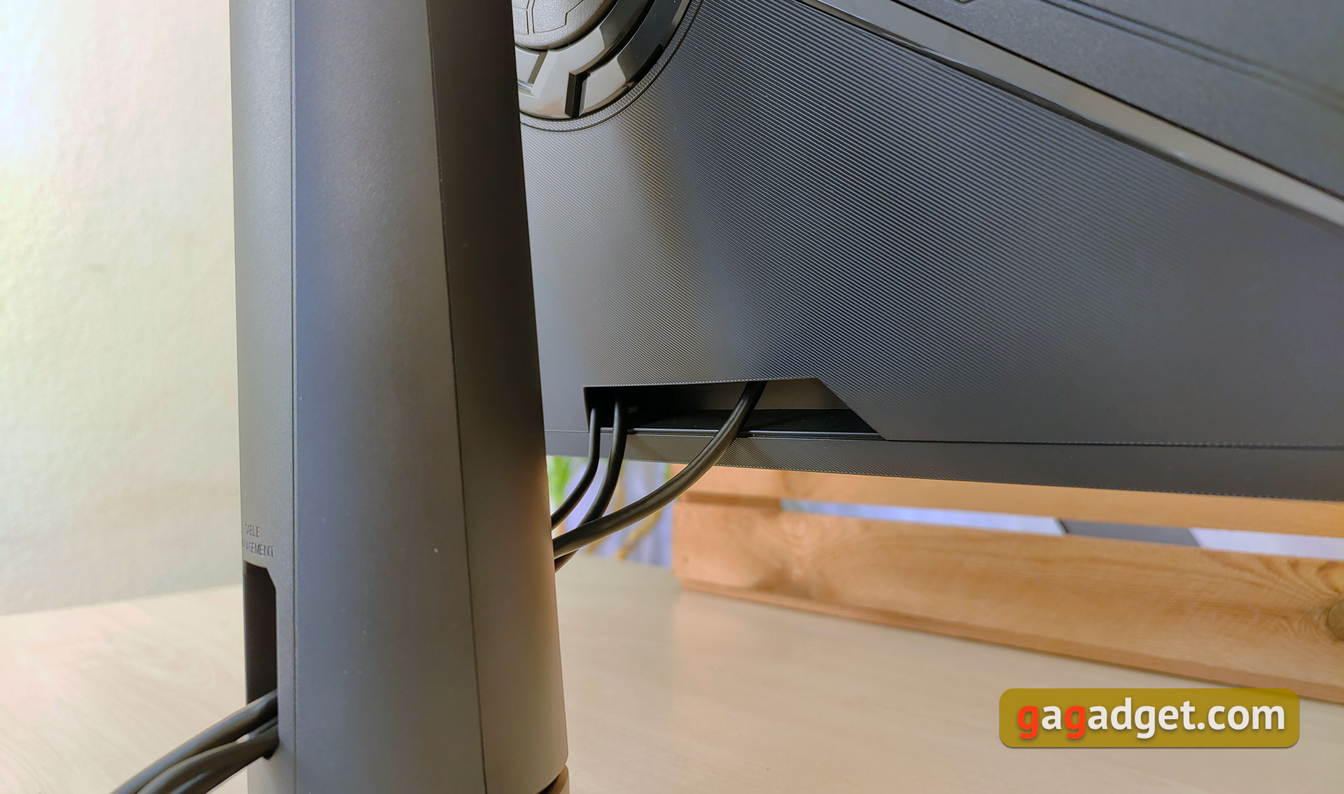 Revisión de ASUS ROG Swift PG32UQ: monitor de juegos 4K de punto cuántico-15 Revisión de ASUS ROG Swift PG32UQ: monitor de juegos 4K de punto cuántico-15