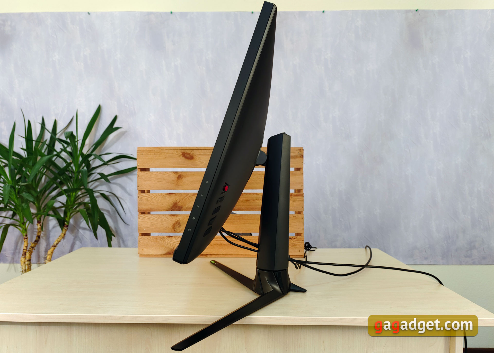 Revisión de ASUS ROG Swift PG32UQ: monitor de juegos 4K de punto cuántico-27 Revisión de ASUS ROG Swift PG32UQ: monitor de juegos 4K de punto cuántico-27