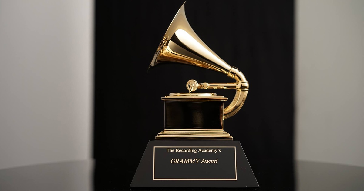 Assassin's Creed Valhalla: Dawn Of Ragnarök, Stephanie Economou, gana el primer Grammy a la mejor banda sonora de videojuego. Assassin's Creed Valhalla: Dawn Of Ragnarök, Stephanie Economou, gana el primer Grammy a la mejor banda sonora de videojuego.