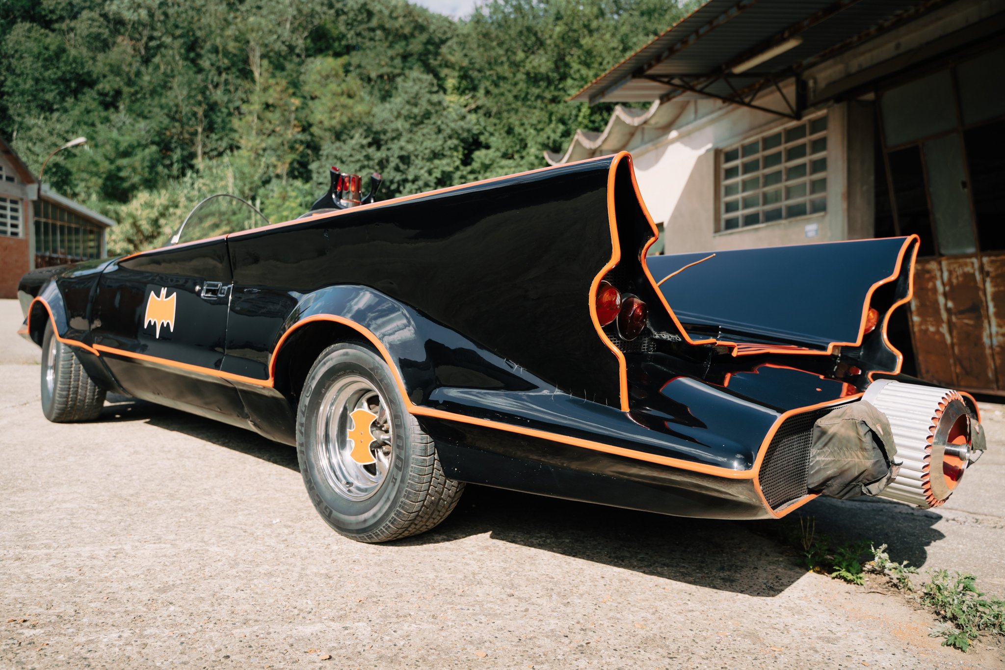 Un Batmobile con un diseño futurista Un Batmobile con un diseño futurista