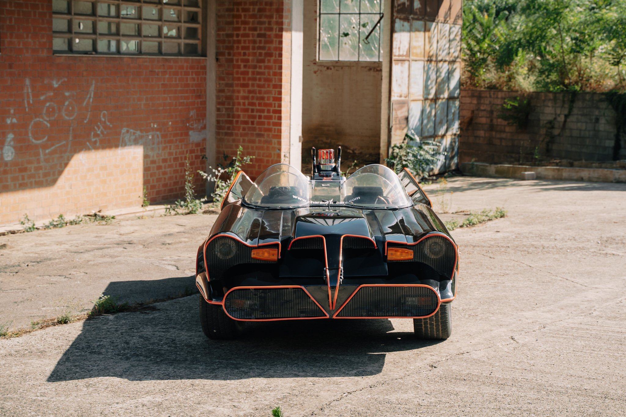 Réplica del Batmobile en buen estado Réplica del Batmobile en buen estado