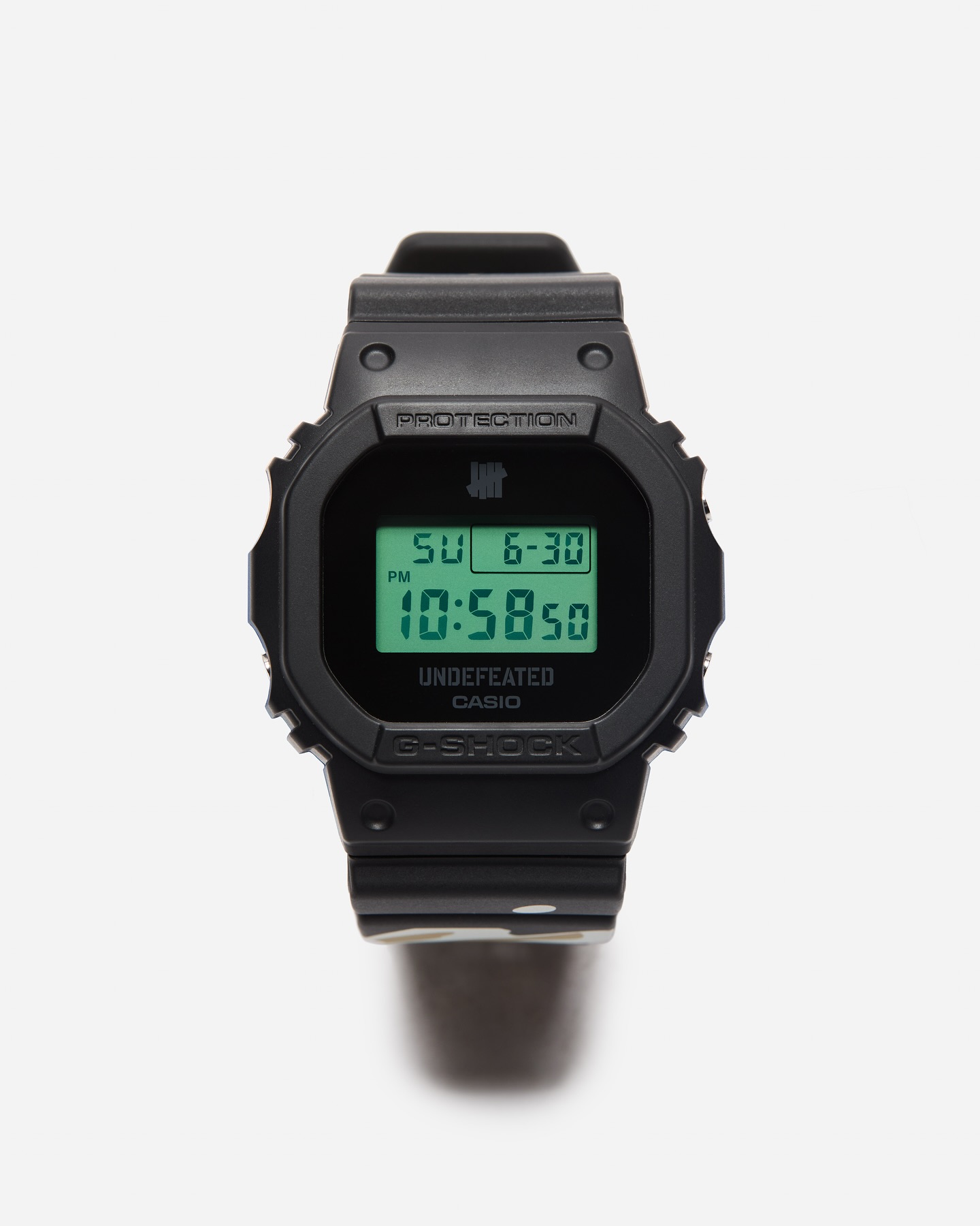 Lanzamiento de Casio y Undefeated Lanzamiento de Casio y Undefeated
