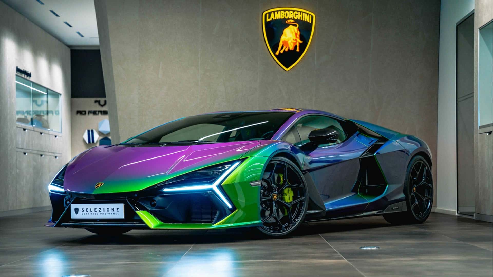 Lamborghini Revuelto con un toque de color Lamborghini Revuelto con un toque de color