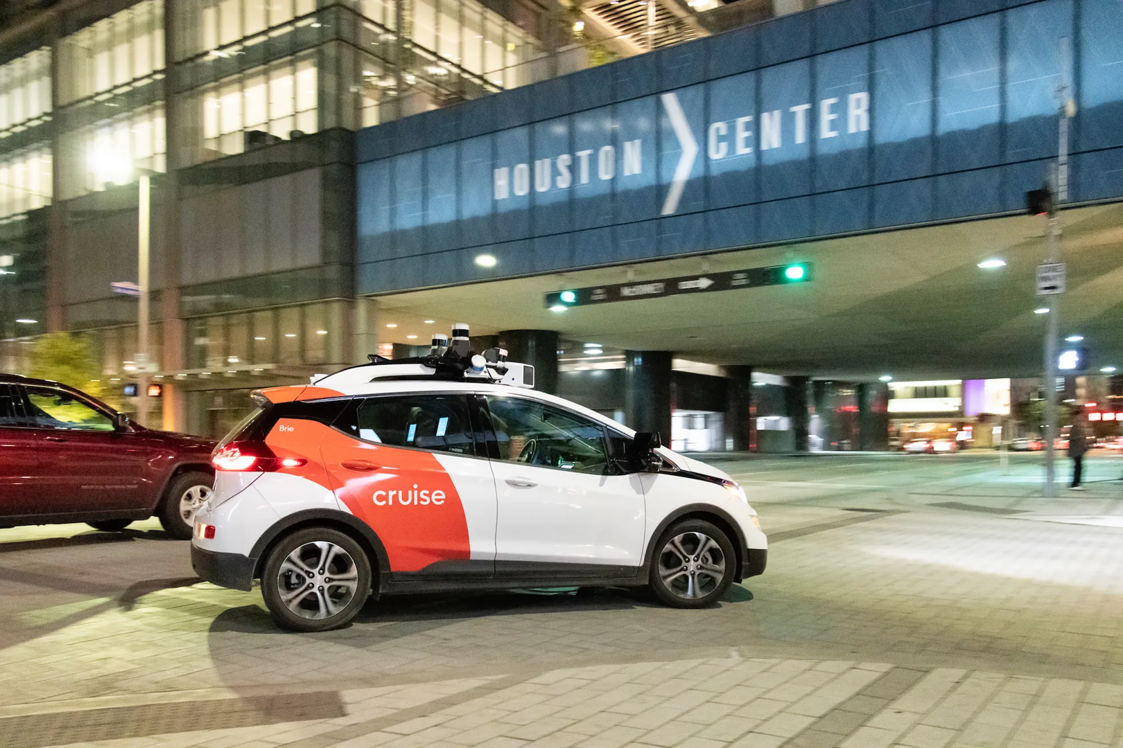Cruise ha puesto en marcha un servicio de robotaxi de pago en Houston (Texas). Cruise ha puesto en marcha un servicio de robotaxi de pago en Houston (Texas).