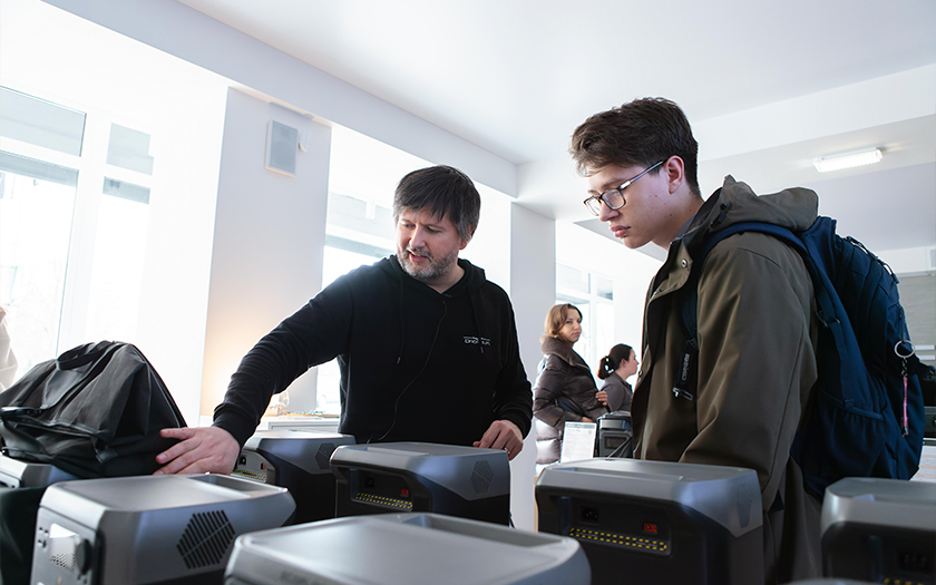 La primera del mundo: El 5 de abril se presentó en Kiev la tienda oficial de EcoFlow.-17 La primera del mundo: El 5 de abril se presentó en Kiev la tienda oficial de EcoFlow.-17