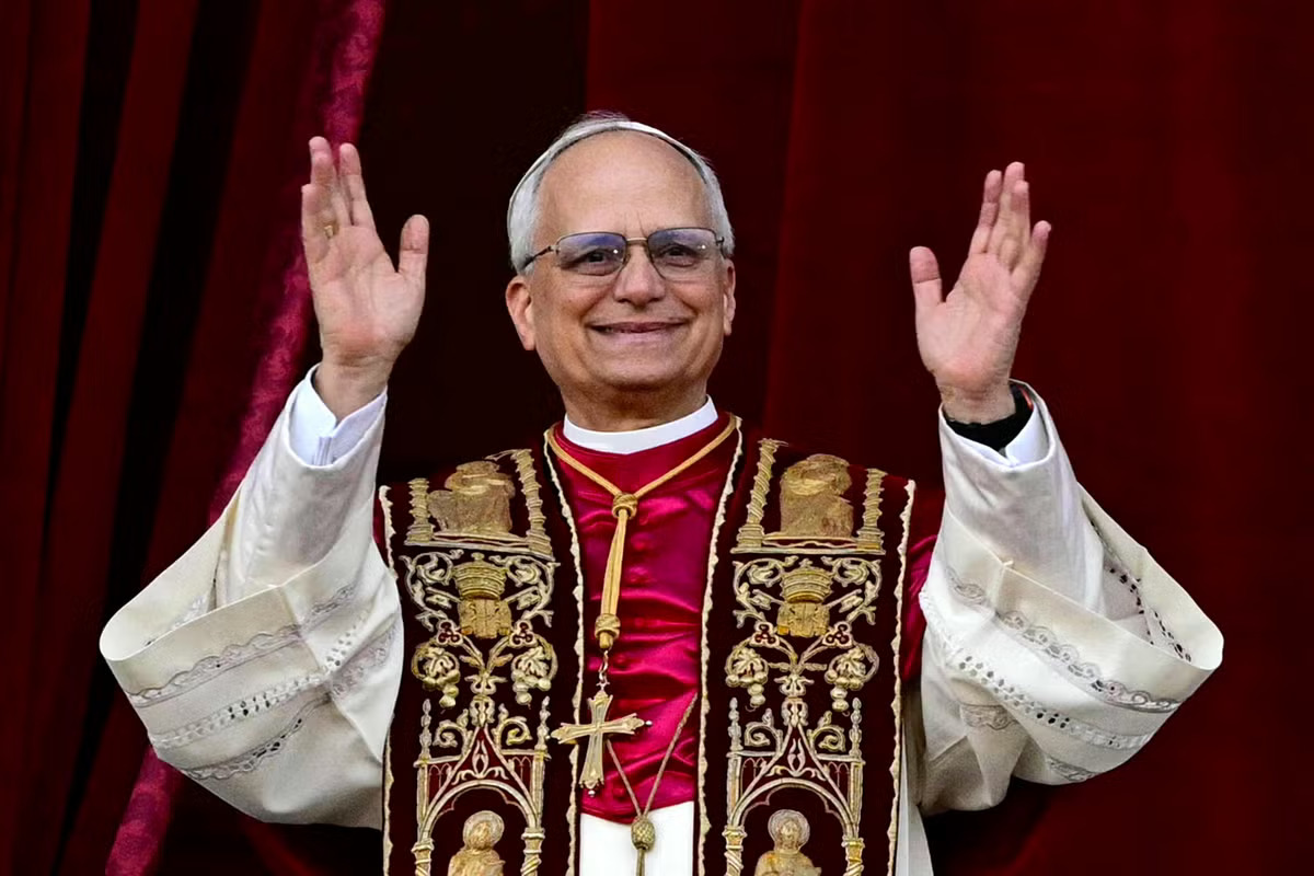 El Papa León XIV con Apple Watch en su muñeca El Papa León XIV con Apple Watch en su muñeca
