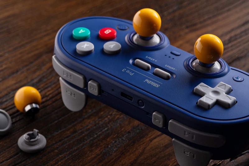 Controlador Pro 3 de 8BitDo Controlador Pro 3 de 8BitDo