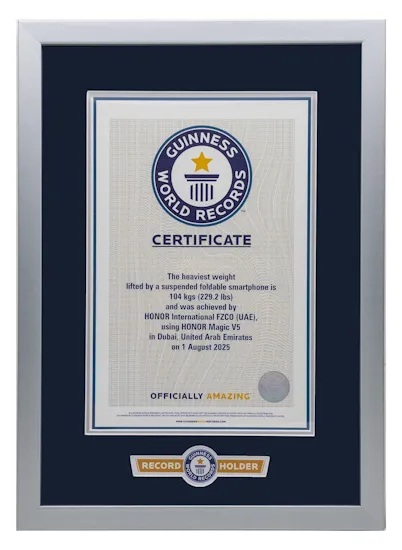 Certificado de Guinness World Records que prueba la durabilidad del Honor Magic V5