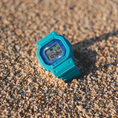 Reloj G-Shock GLXS5610 de mujer con un diseño brillante