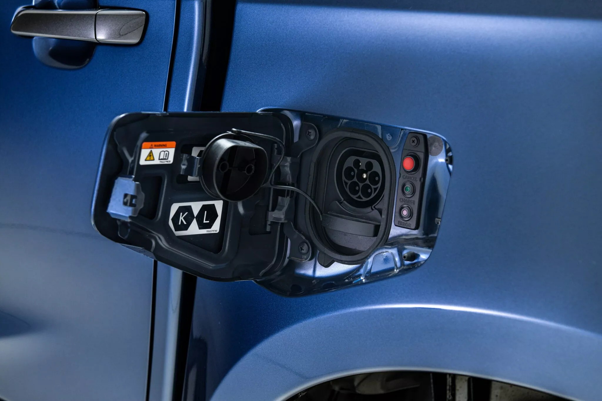 Imagen del Isuzu D-Max EV con carga Imagen del Isuzu D-Max EV con carga
