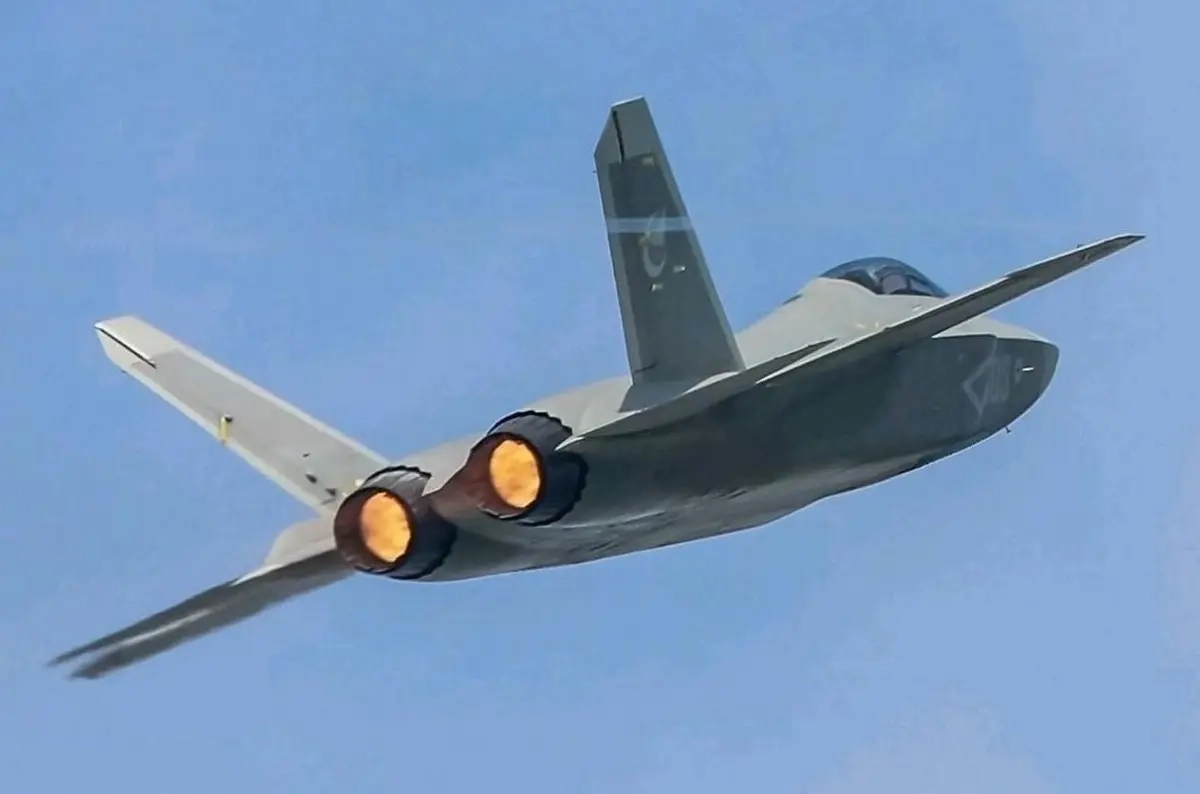 Caza de nueva generación J-35 de China