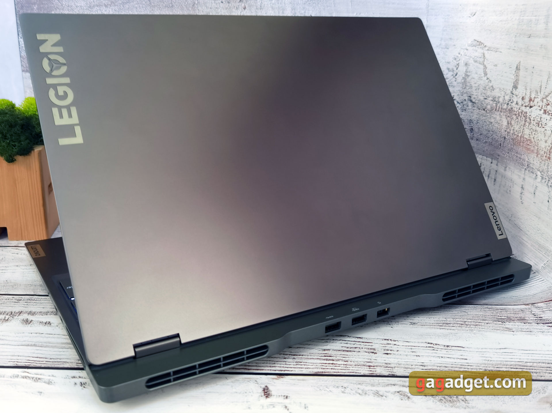 Análisis del Lenovo Legion Slim 7: un cruce de caminos entre los portátiles para juegos-4 Análisis del Lenovo Legion Slim 7: un cruce de caminos entre los portátiles para juegos-4