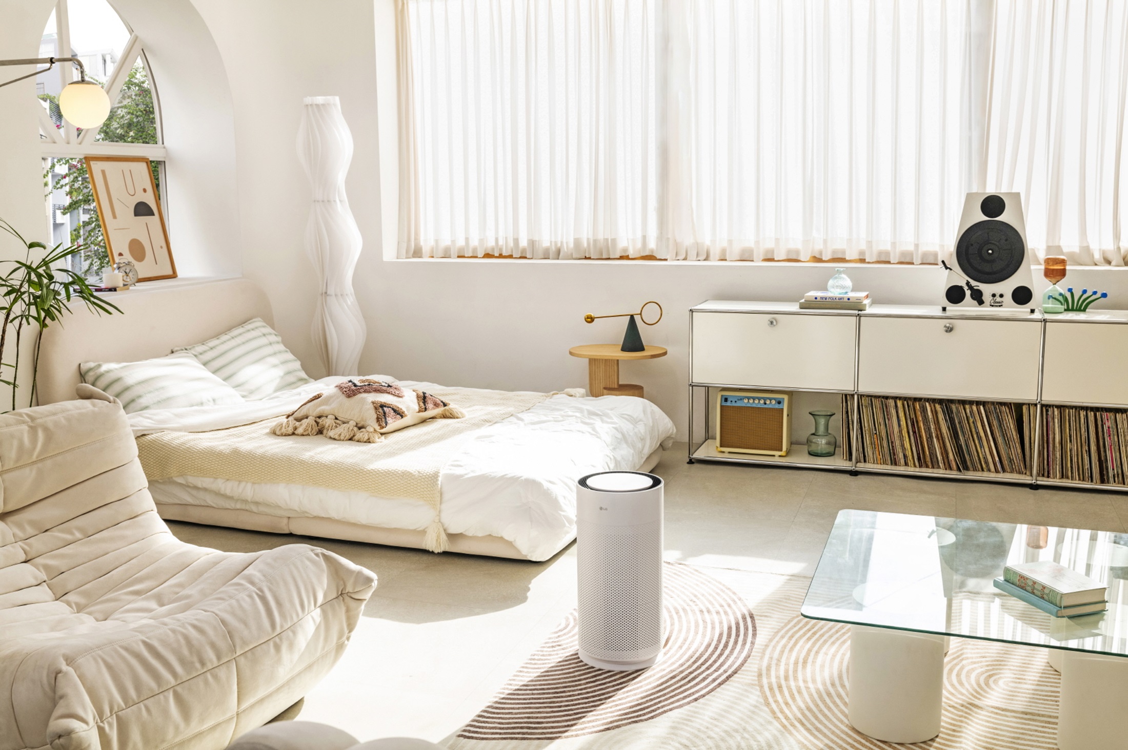 LG PuriCare AeroHit en un cuerpo blanco como la nieve LG PuriCare AeroHit en un cuerpo blanco como la nieve