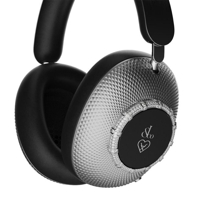 Loewe x JacobCo Ice Diamond Headphones