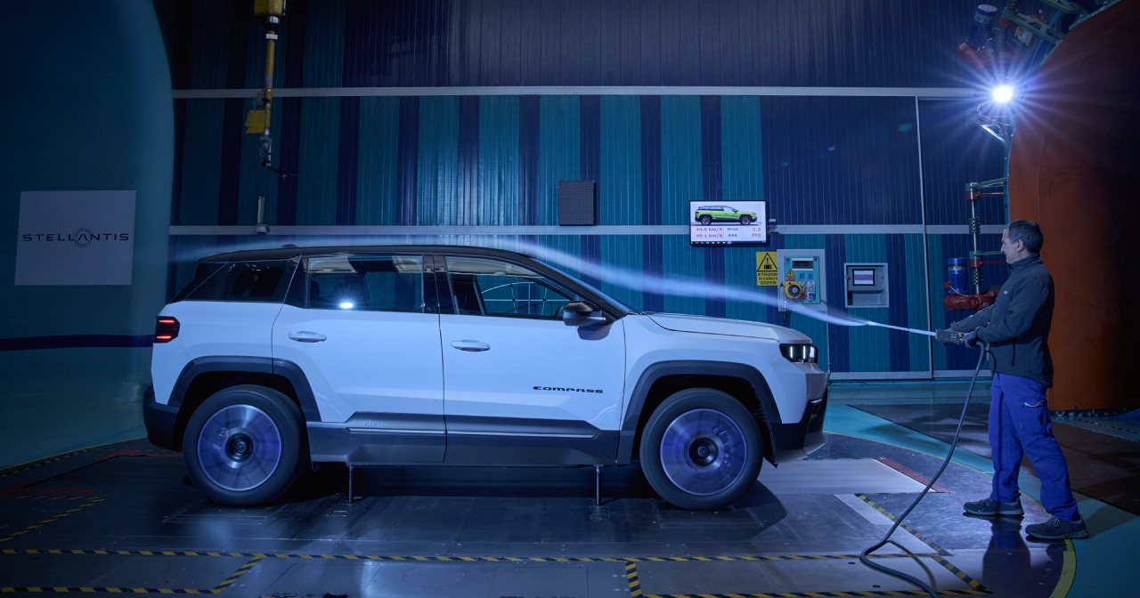El nuevo Jeep Compass en un túnel de viento.