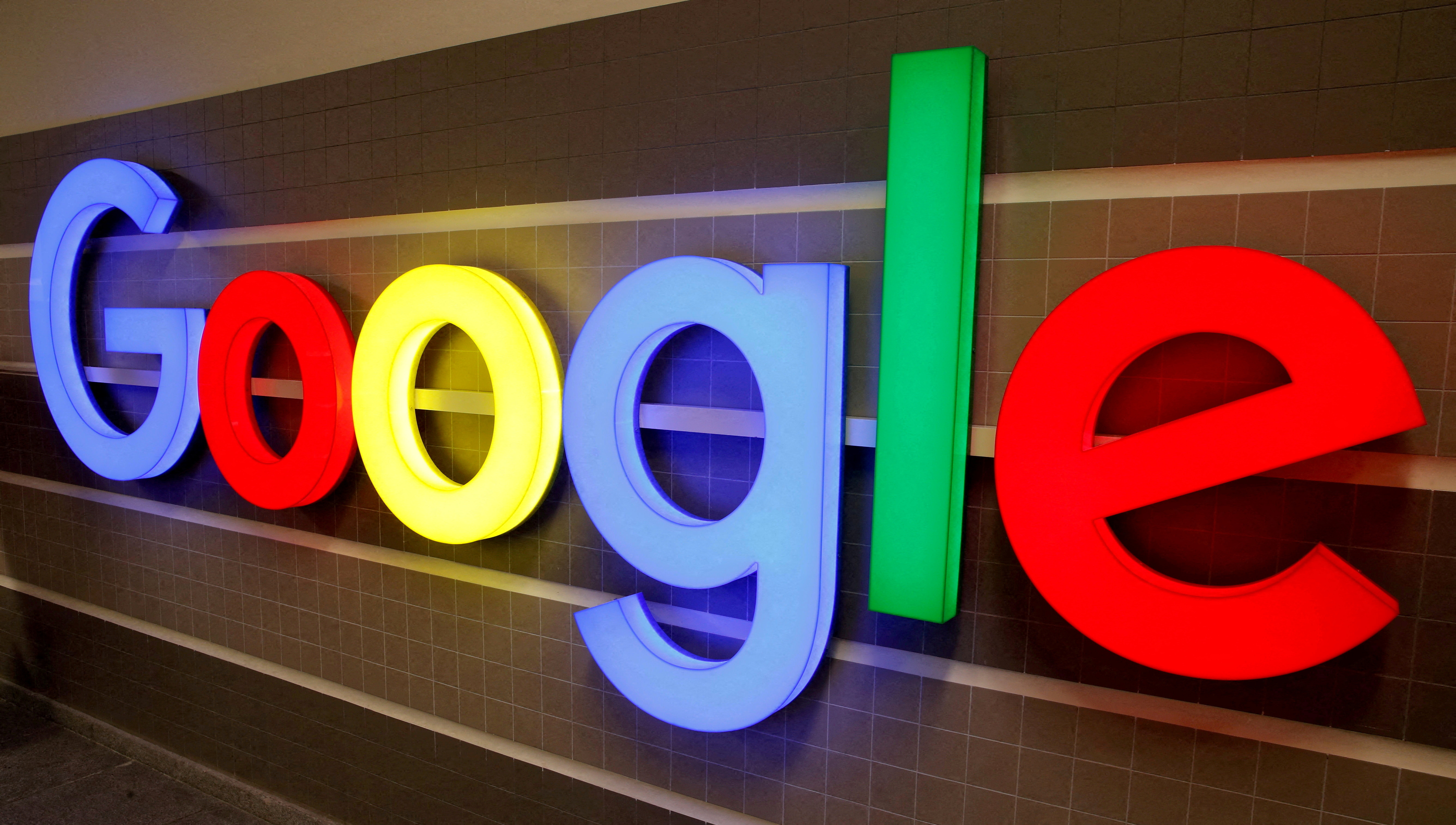 Google está en conversaciones para invertir cientos de millones de dólares en la startup Character.AI