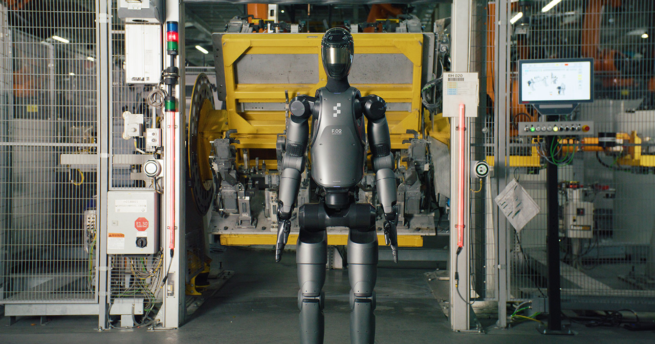Figura 02. Foto: BMW El robot Figura 02 en la fábrica de BMW