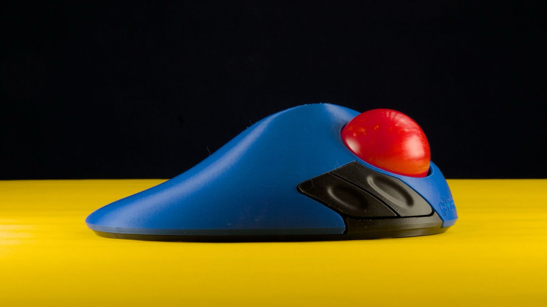 Ploopy Classic 2: un trackball óptico impreso en 3D que puede adquirirse por 145 dólares.-3 Ploopy Classic 2: un trackball óptico impreso en 3D que puede adquirirse por 145 dólares.-3