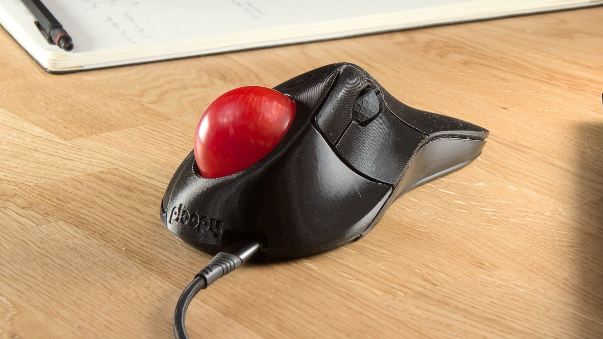 Ploopy Classic 2: un trackball óptico impreso en 3D que puede adquirirse por 145 dólares.-4 Ploopy Classic 2: un trackball óptico impreso en 3D que puede adquirirse por 145 dólares.-4