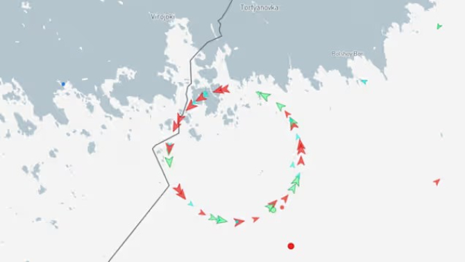 Fallo en la identificación de la ubicación del paso del barco a través de la guerra electrónica rusa. Fallo en la identificación de la ubicación del paso del barco a través de la guerra electrónica rusa.