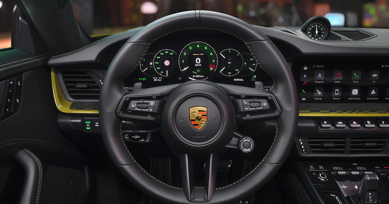Tablero del Porsche 911 Spirit 70.