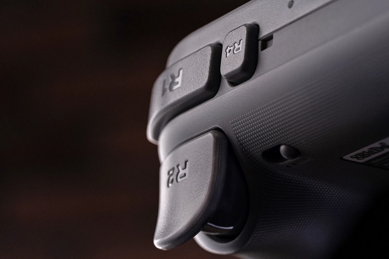 Controlador Pro 3 de 8BitDo con estación de carga Controlador Pro 3 de 8BitDo con estación de carga