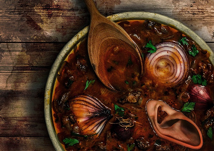 Ya está a la venta el libro de cocina oficial de The Witcher, una edición de lujo con recetas auténticas de la popular franquicia.-2 Ya está a la venta el libro de cocina oficial de The Witcher, una edición de lujo con recetas auténticas de la popular franquicia.-2