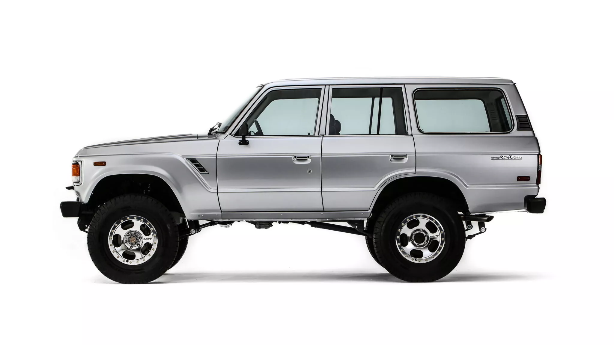 Parte trasera del Toyota Turbo Trail Cruiser Parte trasera del Toyota Turbo Trail Cruiser