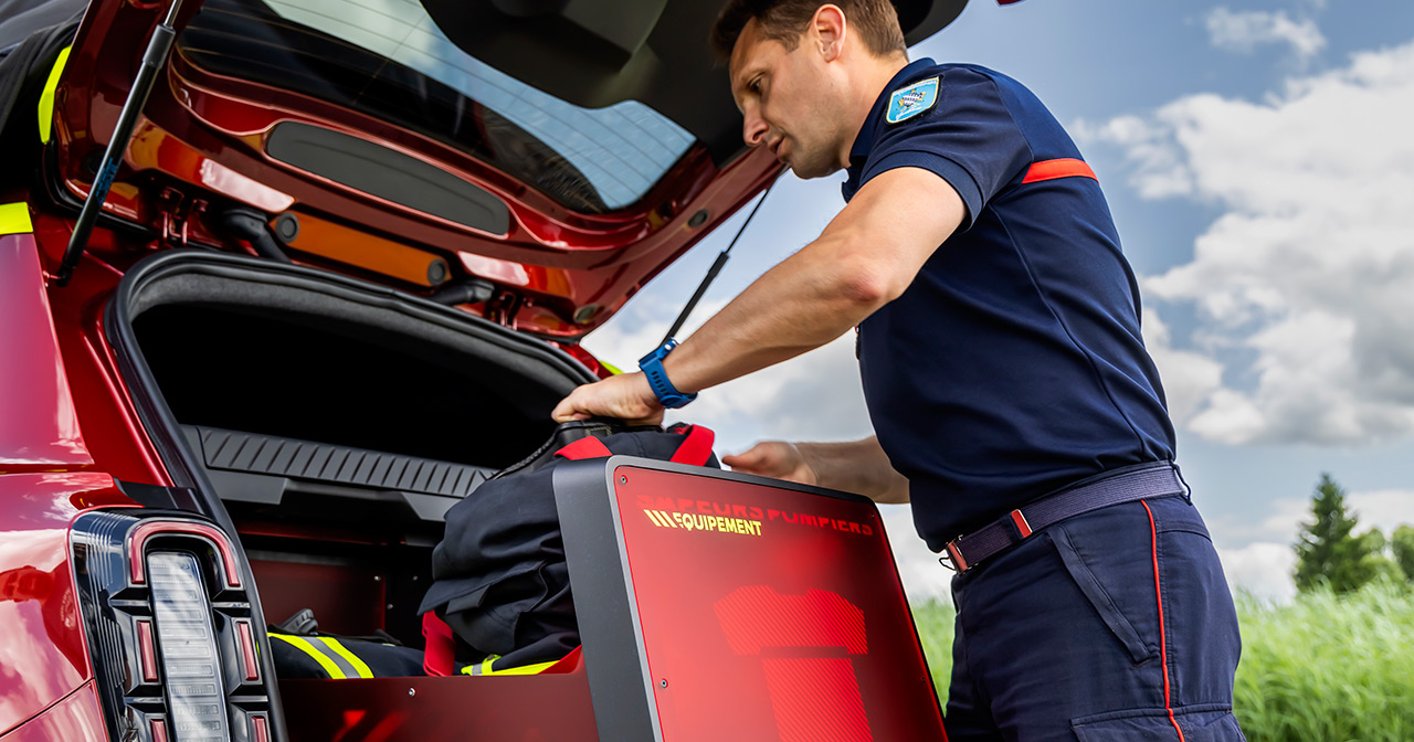 Techo del vehículo eléctrico con equipo Techo del vehículo eléctrico con equipo